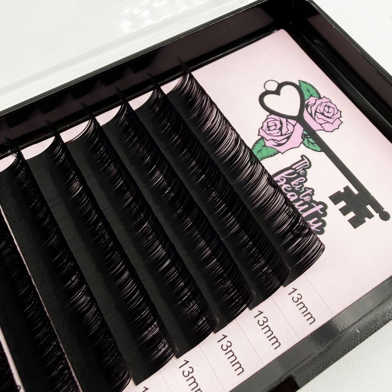 Ultra Black Lash Trays